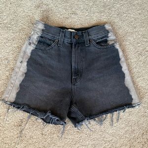 UO A-Line Short